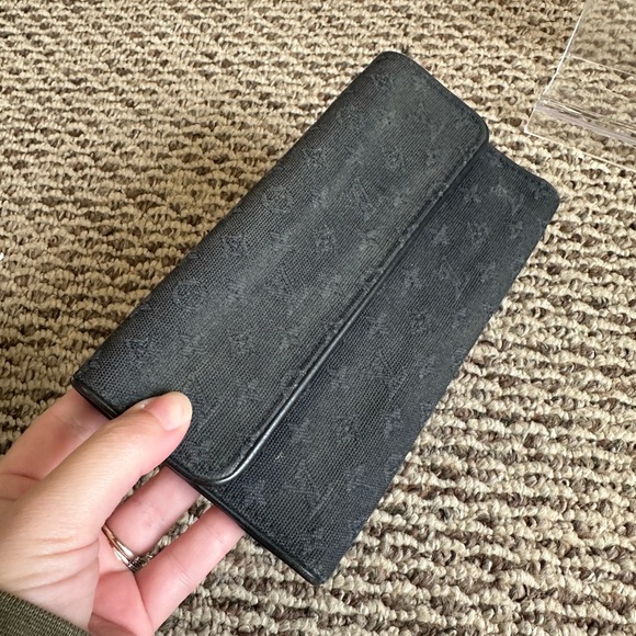 Louis Vuitton Monogram Mini Porte Tresor International Long Wallet - Picture 2 of 11